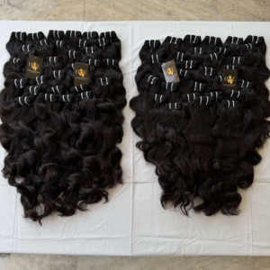 Bundles de cheveux brésiliens vendeur non transformé vente en gros de cheveux humains de temple indien vendeurs de cheveux bruts alignés sur les cuticules en inde - Product Image 2
