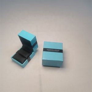 Caja de joyería de lujo de alta calidad, papel de impresión para cajas de anillos, cajas de regalo, embalaje para joyería. - Product Image 4