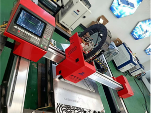 เครื่องตัดเลเซอร์ขนาดเล็ก1500W 2000W Raycus/max แหล่งที่มาของ CNC สำหรับเหล็ก - Product Image 1