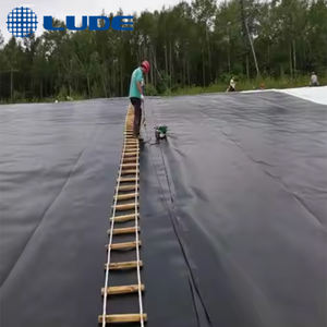 EarthShield HDPE PPプラスチックシート浸透防止ジオメンブレン<span class=keywords><strong>UV</strong></span>耐性魚池ライナー防水埋立地膜 - Product Image 5