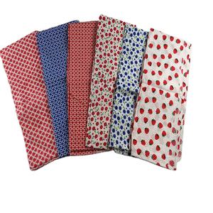 Impresión de sarga de pintura de poliéster 100%, suministro directo de fábrica de diseño de <span class=keywords><strong>flores</strong></span> para sábanas de cama - Product Image 1