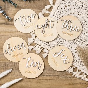 Círculos de madera Milestone para marcar los meses de bebés recién nacidos, tarjetas de hitos, marcadores de meses, discos para niños y niñas. - Product Image 1