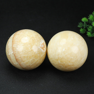 คริสตัลควอทซ์ธรรมชาติหยกขนาด9.5ซม. ประดับด้วยลูกหยกขนาดใหญ่ - Product Image 6