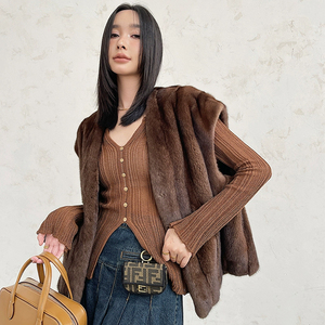 Cappotto 2025 <span class=keywords><strong>di</strong></span> lusso invernale in maglia corta senza maniche da donna con giacca <span class=keywords><strong>di</strong></span> pelliccia <span class=keywords><strong>di</strong></span> <span class=keywords><strong>visone</strong></span> e gilet in velluto - Product Image 2