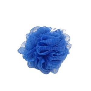 2020 populaire Offre Spéciale nouveau produit fleurs <span class=keywords><strong>douche</strong></span> boule <span class=keywords><strong>de</strong></span> bain avec brosse en maille léger 50g luffa pour corps soins <span class=keywords><strong>de</strong></span> la peau PE sac - Product Image 5