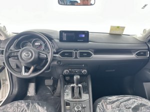 Autos Usados <span class=keywords><strong>2023</strong></span> <span class=keywords><strong>Mazda</strong></span> <span class=keywords><strong>CX</strong></span>-<span class=keywords><strong>5</strong></span> 2.0L 2WD Automático, Volante a la Izquierda, Caja de Cambios Automática, Asientos de Cuero, SUV de <span class=keywords><strong>5</strong></span> Plazas, Gasolina, Cámara Trasera - Product Image 5