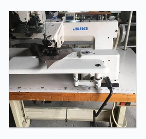 Machine à coudre industrielle Juki 641 d'occasion pour la reliure manuelle et la couture invisible - Product Image 1