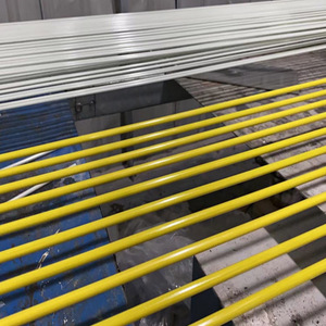 Barres/bandes/poteaux en plastique renforcé de fibre de verre de 6 pieds pour poteaux de clôture et agriculture - Product Image 1