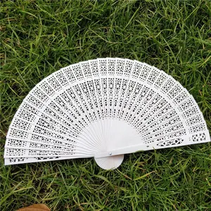 Custom Sandalwood Ladies Hand Fan Gift For Wedding Engagement Bridal Shower Party Personalized White Wooden Fan With Bag Tassel