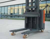 Empileur électrique de conteneurs, capacité de charge de 1 tonne, 1.5 tonnes, capacité de charge de 2 tonnes, 3 mètres, 4 mètres de hauteur, batterie au lithium, nouveau pour la vente au détail