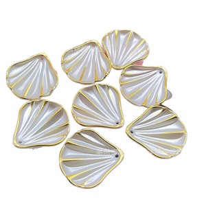 Perles en imitation de coquillages, pétales de feuilles, plaquées or, en résine plastique ABS, perles dispersées pour la création de bijoux DIY, ornements pour cheveux - Product Image 3
