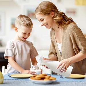 <span class=keywords><strong>Carafe</strong></span> en plastique de 50oz 1,5 L avec couvercles scellés Pichet à <span class=keywords><strong>eau</strong></span> glacée en plastique de qualité alimentaire pour le stockage du réfrigérateur - Product Image 4