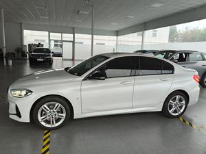 Guazi <span class=keywords><strong>BMW</strong></span> Serie 1 <span class=keywords><strong>120i</strong></span> Versión M Sports, Tracción Delantera, <span class=keywords><strong>Gasolina</strong></span>, Auto Usado, Sedán Compacto, Volante a la Izquierda, 5 Puertas, Auto de Segunda Mano - Product Image 3