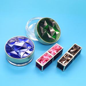 Envase de Lápiz Labial Ecológico, Tubo de Maquillaje Vacío, Envase Cuadrado Personalizado para Lápiz Labial, Tubos de Bálsamo Labial de Lujo - Product Image 1