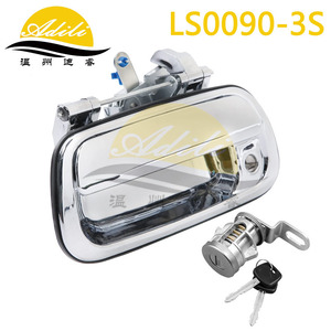 มือจับประตูท้าย Adili รุ่น LS0090-3S สีดำ สำหรับรถยนต์โตโยต้า ทันดรา ปี 2000-2006 พร้อมกุญแจ - Product Image 4
