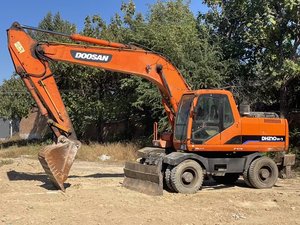 Excavadora de Ruedas DOOSAN DH210W-7 Modelo 2022, 100% Lista para Trabajar, Usada, con Bomba Hidráulica, Caja de Cambios, para Proyectos Urbanos - Product Image 6