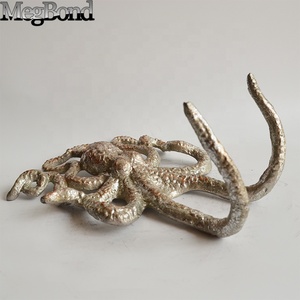 Cast di ferro polpo cremagliera del vino per appendere a parete - Product Image 3