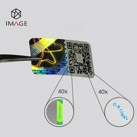 Étiquette autocollante holographique de sécurité anti-contrefaçon pour stock avec LOGO, code QR et impression de numéro de série disponibles
