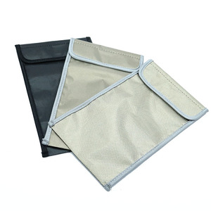 Étui de <span class=keywords><strong>téléphone</strong></span> portefeuille antichoc <span class=keywords><strong>anti</strong></span>-radiation de style professionnel 6,5 pouces avec blocage GPS <span class=keywords><strong>pour</strong></span> iPhone - Product Image 4