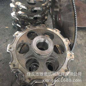 ผู้ผลิตเฟืองสเตนเลส 304 สำหรับอุตสาหกรรม รองรับการผลิตแบบ OEM สำหรับโซ่ขนาดใหญ่ของรถสามล้อที่ไม่ได้มาตรฐาน - Product Image 3