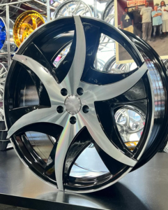RCSR Juego de 5 Ruedas Forjadas de Competición de 24 Pulgadas 5x112 5x114.3 para <span class=keywords><strong>Ferrari</strong></span> <span class=keywords><strong>488</strong></span> <span class=keywords><strong>Ferrari</strong></span> F8 Lamborghini Autos Deportivos de Carreras - Product Image 4