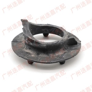 แผ่นยางรองฐานสปริงฮอนด้า ซีวิค 52748SNAA02 อะไหล่มือสอง - Product Image 1
