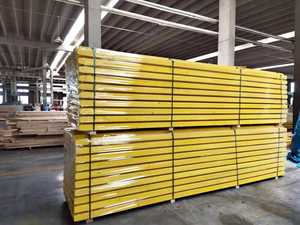 Viga H20 con cubierta de plástico rojo para construcción de puente - Product Image 6