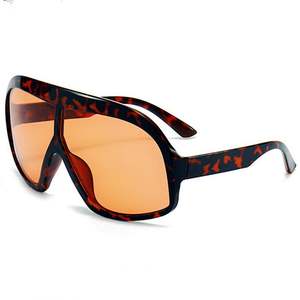 Nuevas Gafas de Sol Deportivas Punk de Marca de Lujo 2025, Gafas de Sol Retro de una Pieza, Lentes de Sol Extra Grandes Estilo Steampunk con Protección UV400 para Hombre y Mujer - Product Image 4