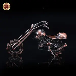 Vente en gros Vintage décor de maison 1:12 cadeau artisanal en métal créatif moto modèle de collection fer moto jouet cadeaux