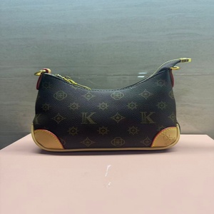 Nuevo <span class=keywords><strong>Bolso</strong></span> Hobo de Cuero Genuino Estilo Vintage de Lujo para Mujer con Cadenas, <span class=keywords><strong>Bolso</strong></span> Bandolera y de Hombro Multifuncional - Product Image 3