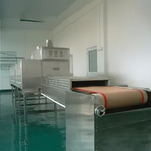 Endüstriyel konveyör bant tipi mikrodalga ot yaprakları moringa yaprakları mantar gıda kurutma mikrodalga tünel çay kurutma makinesi