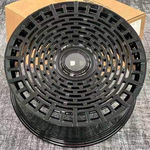 Rines de Aluminio Forjado Personalizados de 18-22 Pulgadas, Negros Brillantes, Multirradio, con 35 mm, Estado: Nuevo - Product Image 3