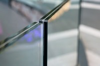 Vidrio Aislante Templado Reflectante Transparente IGU/DGU con Estructura Sólida para Puertas Industriales, Fachadas y Proyectos de Invernaderos