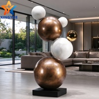 Sculpture abstraite en sphères empilées en acier inoxydable sur mesure, art métallique d'intérieur et d'extérieur pour hall d'hôtel, villa, jardin, place publique, parc