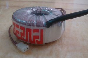 <span class=keywords><strong>Transformateur</strong></span> toroïdal annulaire 100VA pour entrée d'énergie solaire 0-240V 50Hz sortie <span class=keywords><strong>24V</strong></span> 4A 25% duty cycle exportation vers le Canada, argentine - Product Image 3