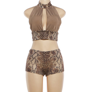 วิวิบลุค Z327ST02 ชุดฤดูร้อนสำหรับผู้หญิง ชุดเซ็กซี่แบบใหม่ เสื้อกล้ามรัดรูปคอ halter เปิดหลัง เสื้อครอปท็อป กางเกงขาสั้น ชุดสองชิ้น - Product Image 3