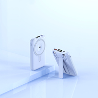 Batterie externe magnétique ultra-mince sans fil OEM tendance 2026, chargeur de téléphone portable pleine capacité 10000 mAh