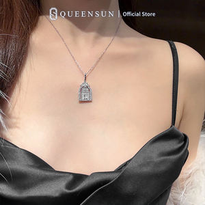 Collier de diamants de laboratoire en or 18 carats personnalisé Queensun Chaîne de clavicule en diamant avec diamants cultivés en laboratoire 'Happy House' - Product Image 4