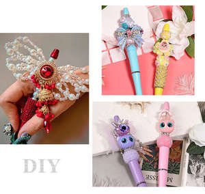 Stylo promotionnel multifonctionnel en plastique en forme de cœur avec perles, fleurs colorées et paillettes acryliques, pour écriture fluide et DIY - Product Image 5