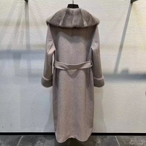 <span class=keywords><strong>Cappotto</strong></span> da <span class=keywords><strong>Donna</strong></span> in Cachemire e Lana con Collo e Polsini in Vera Pelliccia di <span class=keywords><strong>Visone</strong></span> Cina - Product Image 2