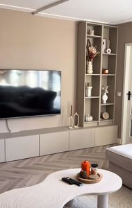 Mobile TV Moderno in Legno con LED, Pannello Contenitore e <span class=keywords><strong>Vetrina</strong></span> Espositiva per Arredamento Completo <span class=keywords><strong>Soggiorno</strong></span> o Accessorio Camera da Letto - Product Image 3