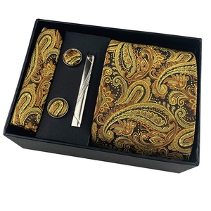 Ensemble de <span class=keywords><strong>cravate</strong></span> en polyester de <span class=keywords><strong>luxe</strong></span> pour homme, style décontracté, accessoire de mariage et d'affaires avec pochette de costume, boutons de manchette et <span class=keywords><strong>pince</strong></span> <span class=keywords><strong>à</strong></span> <span class=keywords><strong>cravate</strong></span> - Product Image 4