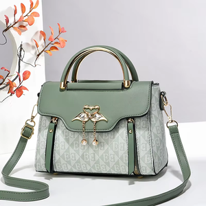 <span class=keywords><strong>Sac</strong></span> à <span class=keywords><strong>main</strong></span> pour <span class=keywords><strong>femme</strong></span> de style français, luxe léger, moyen, à bandoulière unique, motif de lettres, design tridimensionnel, <span class=keywords><strong>sac</strong></span> bandoulière pour <span class=keywords><strong>femme</strong></span> - Product Image 4