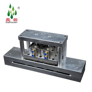 <span class=keywords><strong>Perforateur</strong></span> multi-trous <span class=keywords><strong>pneumatique</strong></span> de haute qualité et professionnel utilisé dans la fabrication de sacs et la machine d'impression - Product Image 3