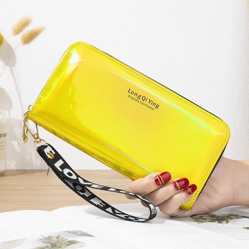 jaune