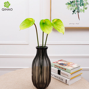 Fleurs d'Anthurium Artificielles QIHAO, Fleurs en Soie Haute Simulation pour Décoration Mariage et Maison, Rouge Vif, Blanc, Vert, Rose, Violet - Product Image 4