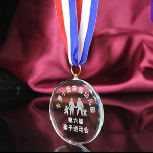 Trofeos y Premios Empresariales de Lujo Personalizados Creativos al por Mayor 2026, Cristal Moderno de Alta Gama con Impresión a Color - Product Image 5