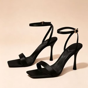 Sandali <span class=keywords><strong>con</strong></span> <span class=keywords><strong>Tacco</strong></span> a Spillo in Raso Crema, Punta Quadrata, Modello Mule Slip-on, <span class=keywords><strong>Scarpe</strong></span> Eleganti - Product Image 5