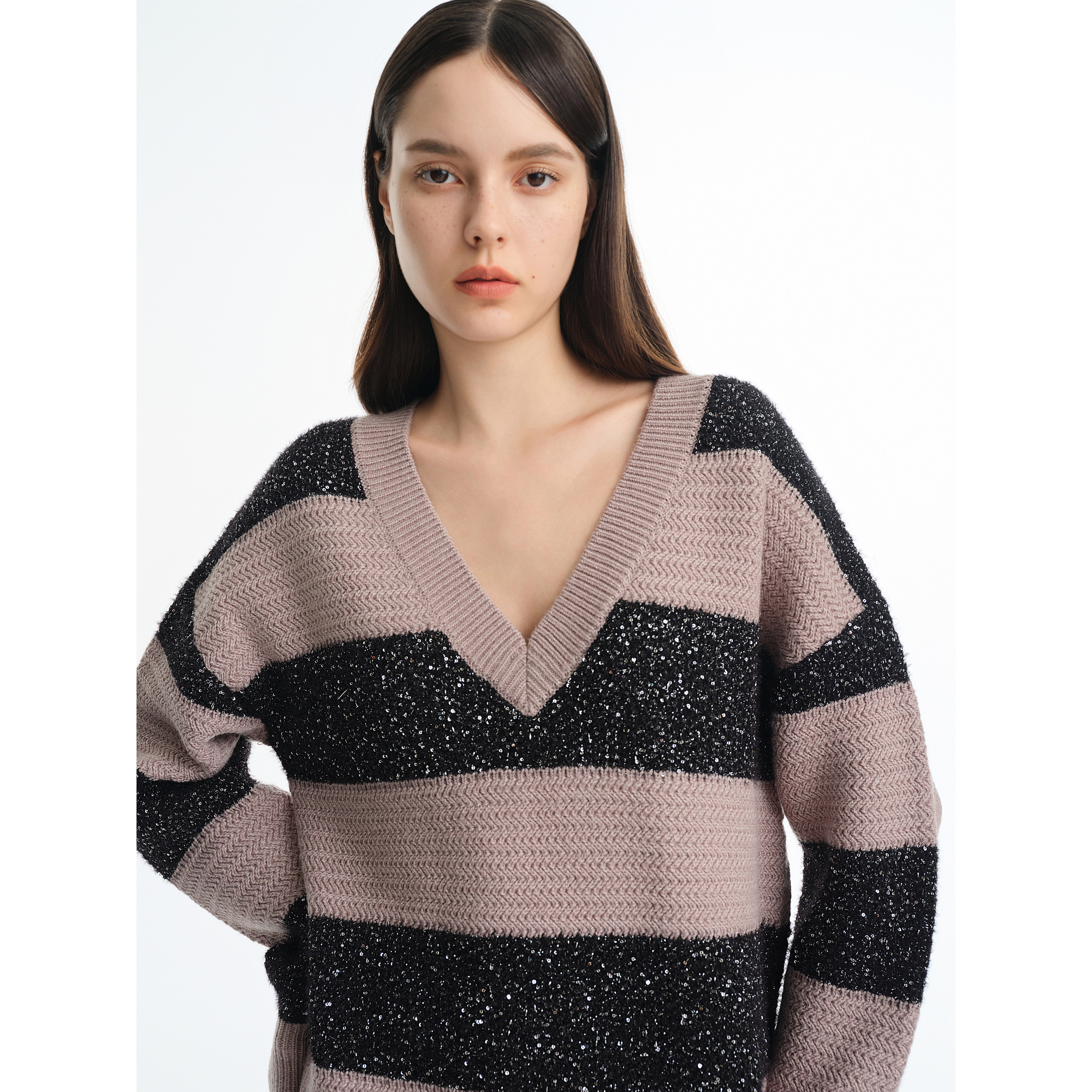 New Fashionable Woolen Clothes Wholesale Available