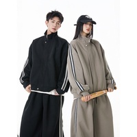 Ensemble de pulls pour homme style japonais à col montant, tricoté en fibre de bambou 100%, avec blocs de couleur, ruban et logo avant en strass, détection par aiguille